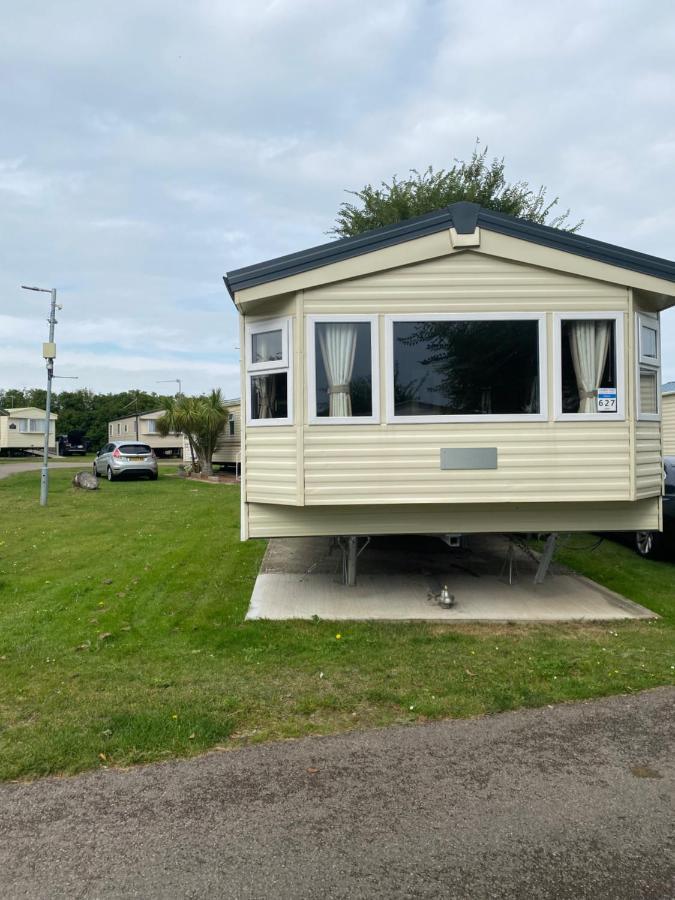Holiday home At Parkdean Cherry Tree 627 Great Yarmouth